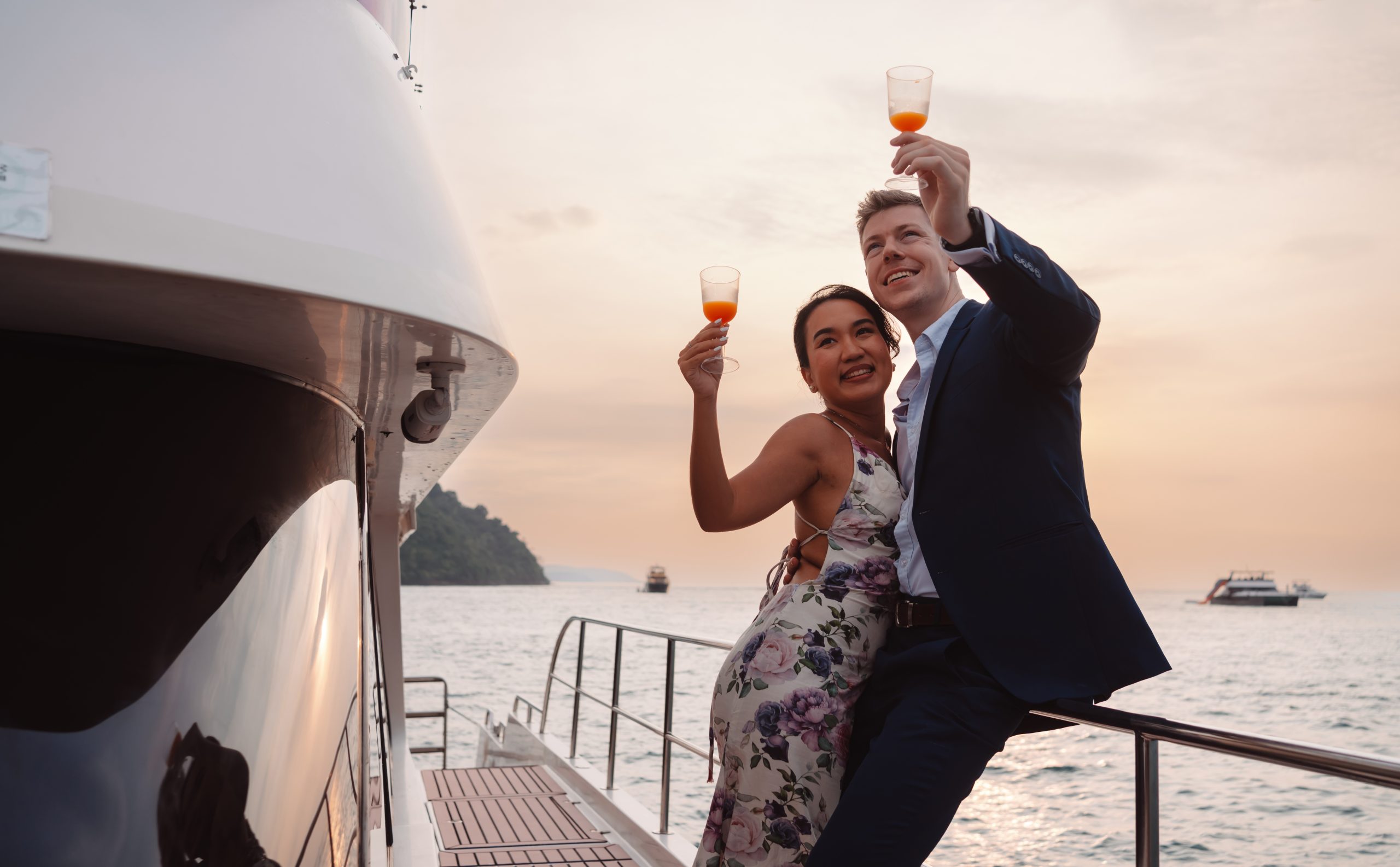 Yacht Yacht